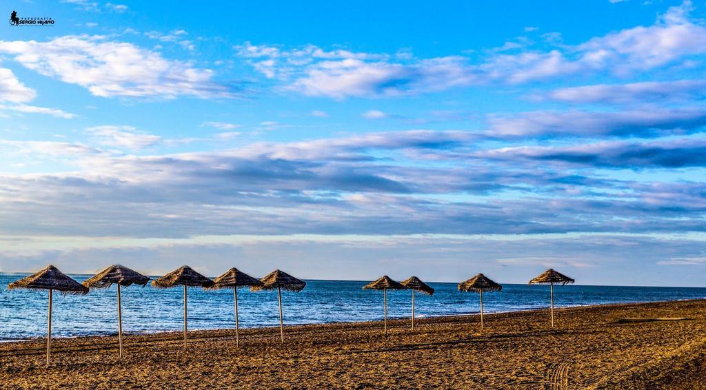 Apartamentos Turisticos Las Yucas Torre Del Mar Eksteriør bilde