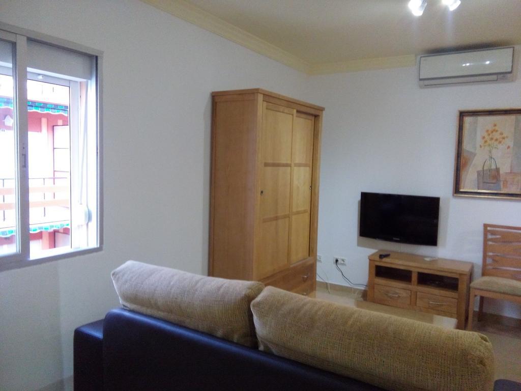 Apartamentos Turisticos Las Yucas Torre Del Mar Eksteriør bilde